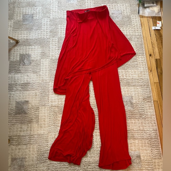 NWT Zara Red Strapless Fluid Jumpsuit size Large - Picture 8 of 8